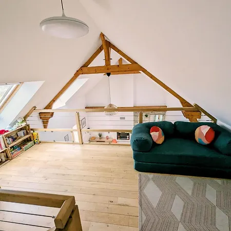 Chez Simone - Jade Et Cie