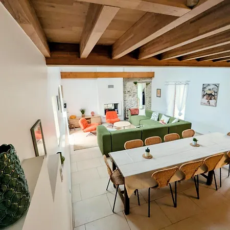 Chez Simone - Jade Et Cie